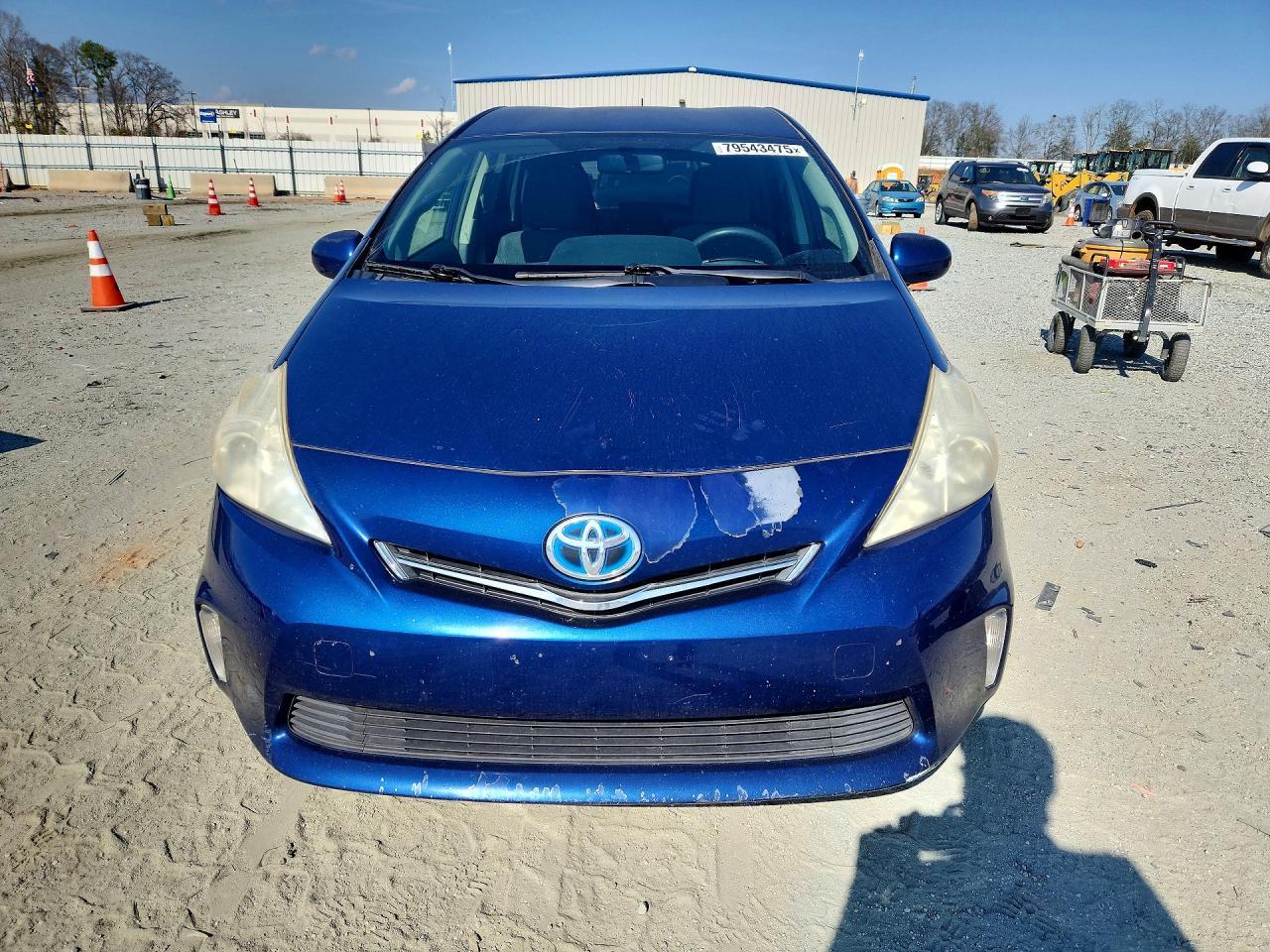 2013 Toyota Prius V Three - zdjęcie 5