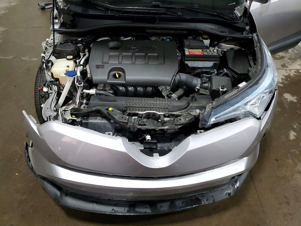 2018 Toyota C-Hr Xle Premium - zdjęcie 12