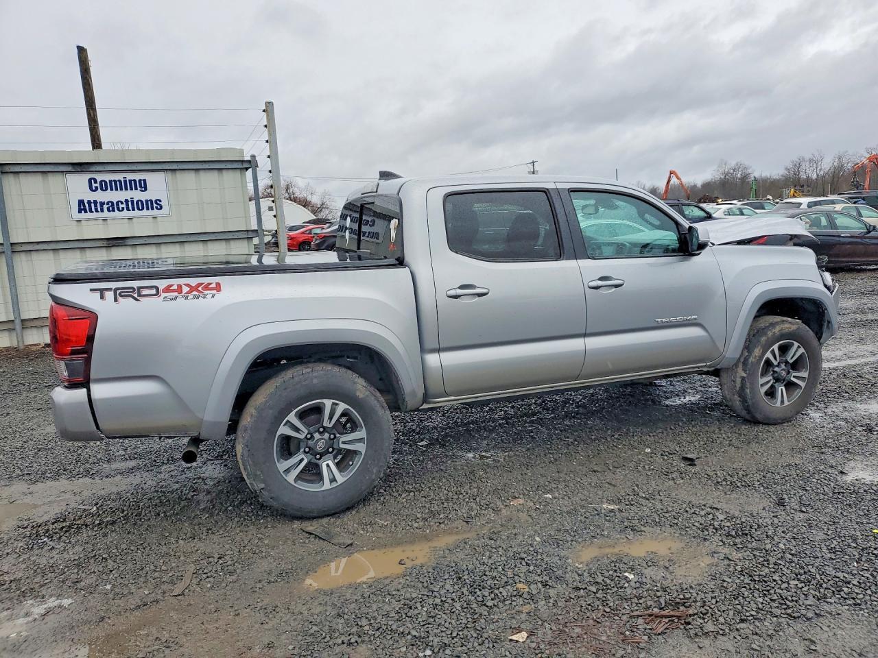 2019 Toyota Tacoma Trd Sport - zdjęcie 3