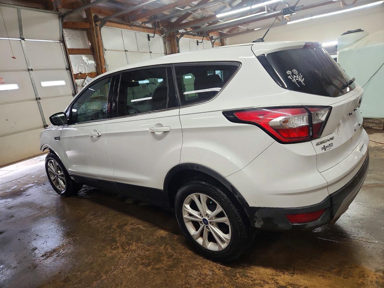 2017 Ford Escape Se - zdjęcie 2