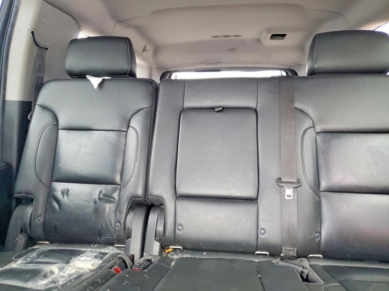 2018 Chevrolet Suburban C1500 Lt - zdjęcie 10