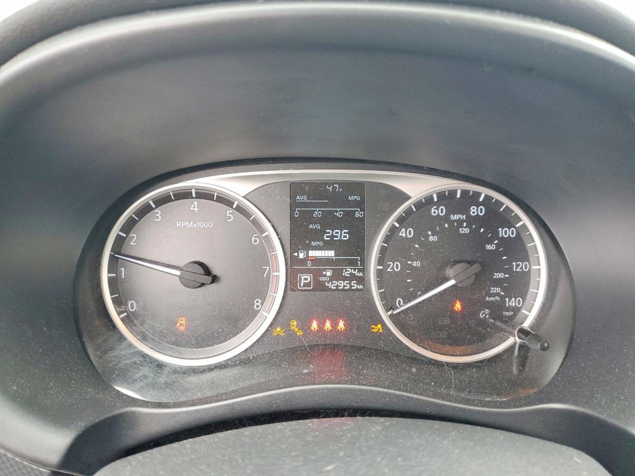 2021 Nissan Kicks S - zdjęcie 9