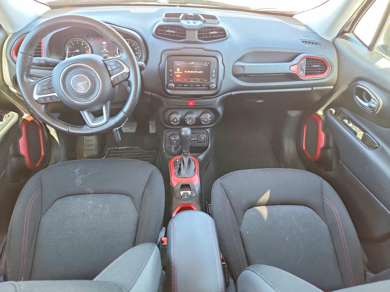 2016 Jeep Renegade Trailhawk - zdjęcie 8