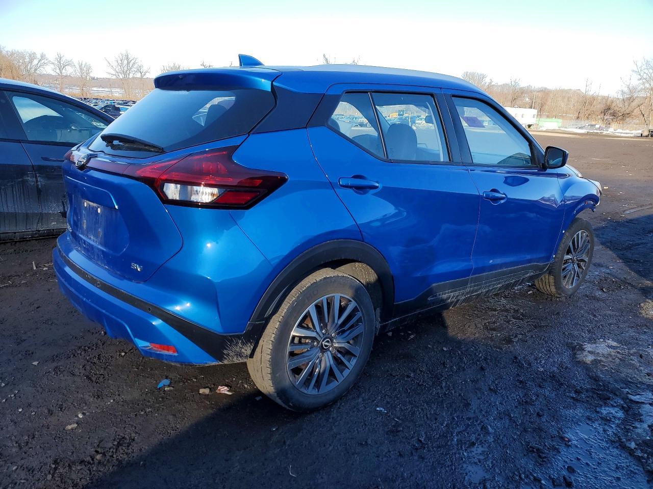 2022 Nissan Kicks Sv - zdjęcie 3