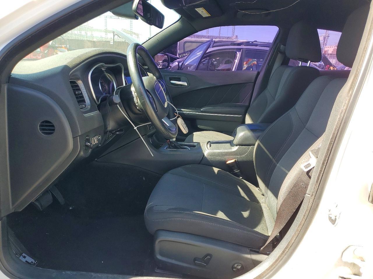 2017 Dodge Charger R - zdjęcie 7