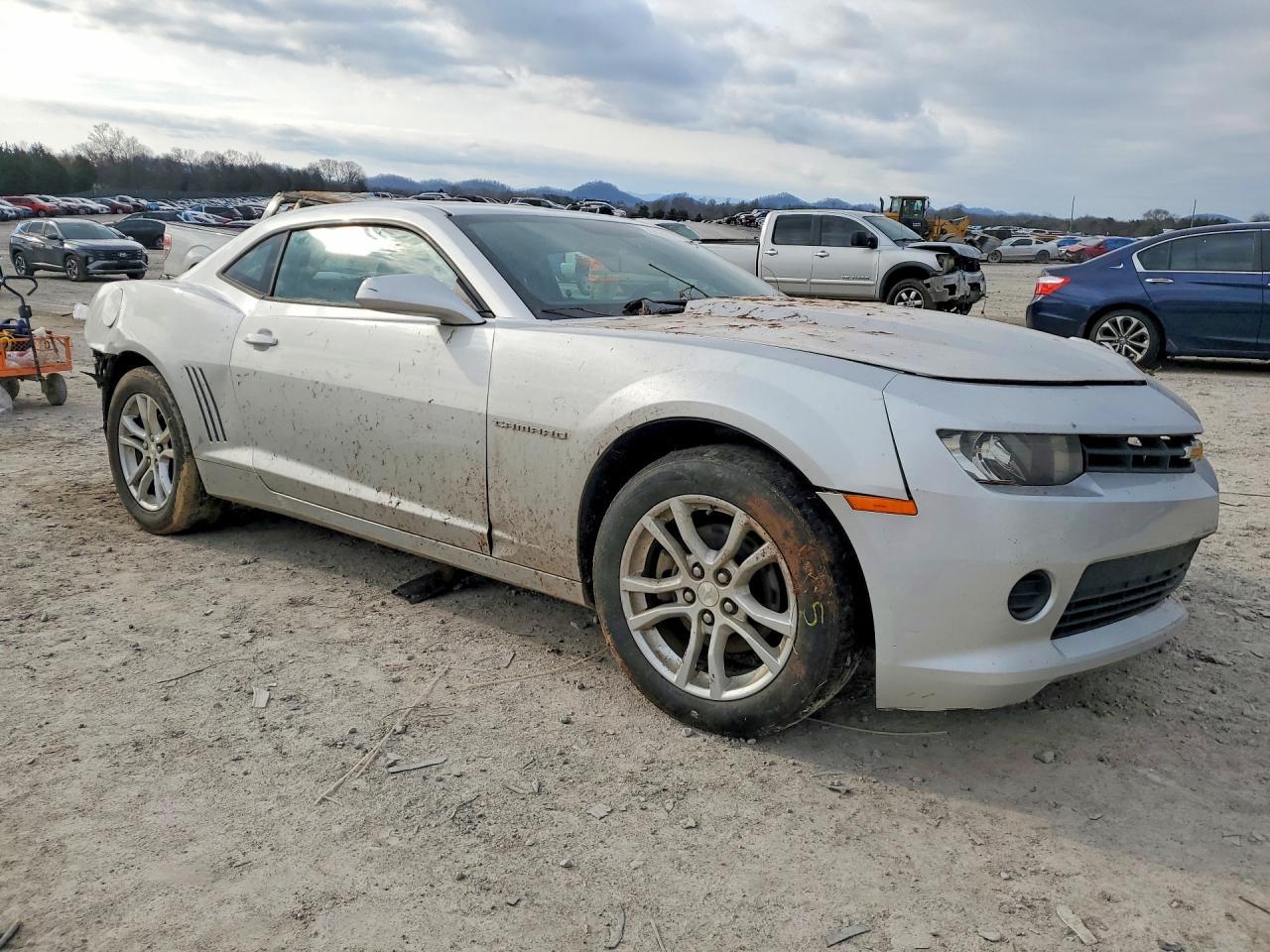 2015 Chevrolet Camaro Ls - zdjęcie 4