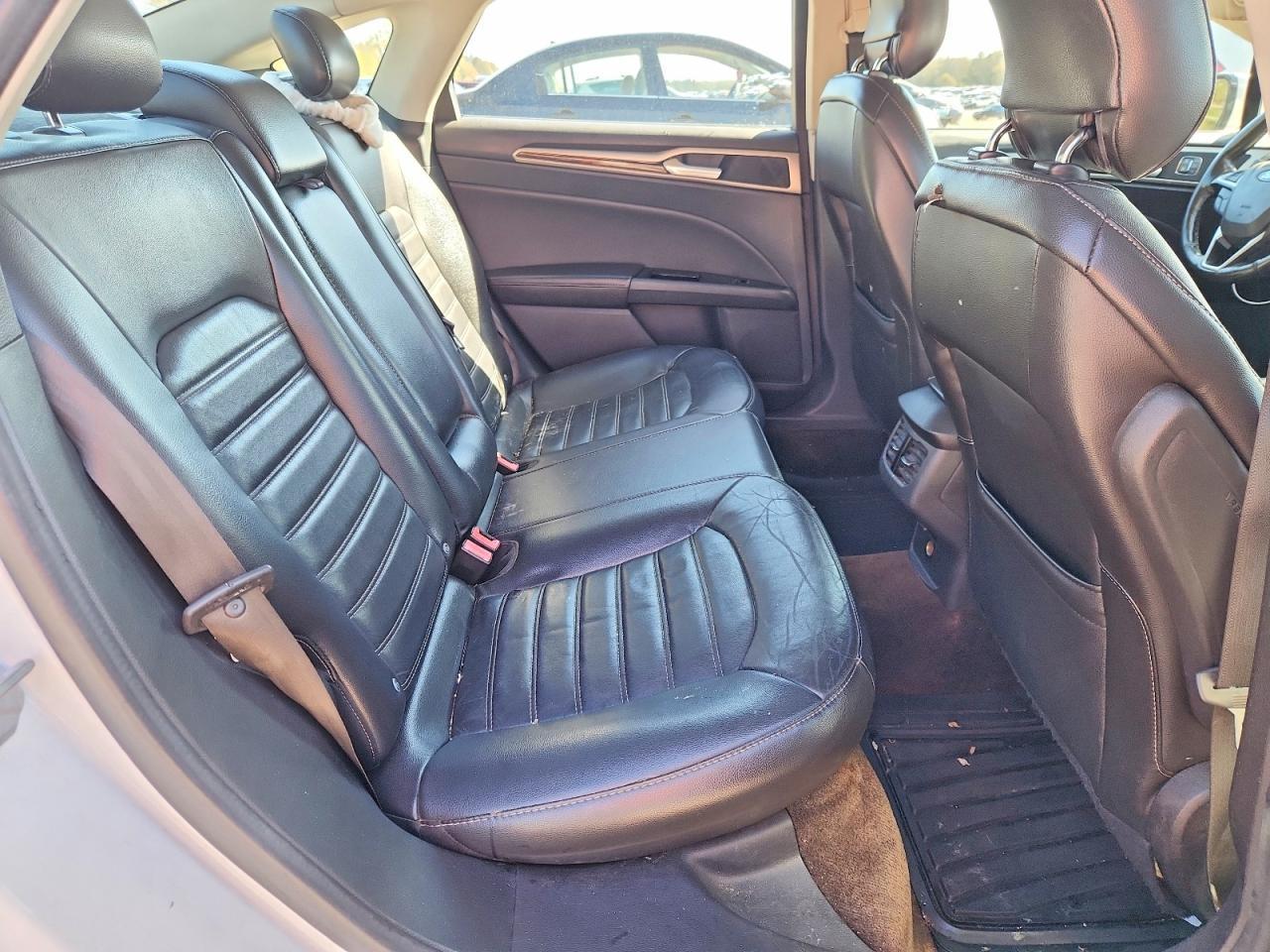 2014 Ford Fusion Se - zdjęcie 10