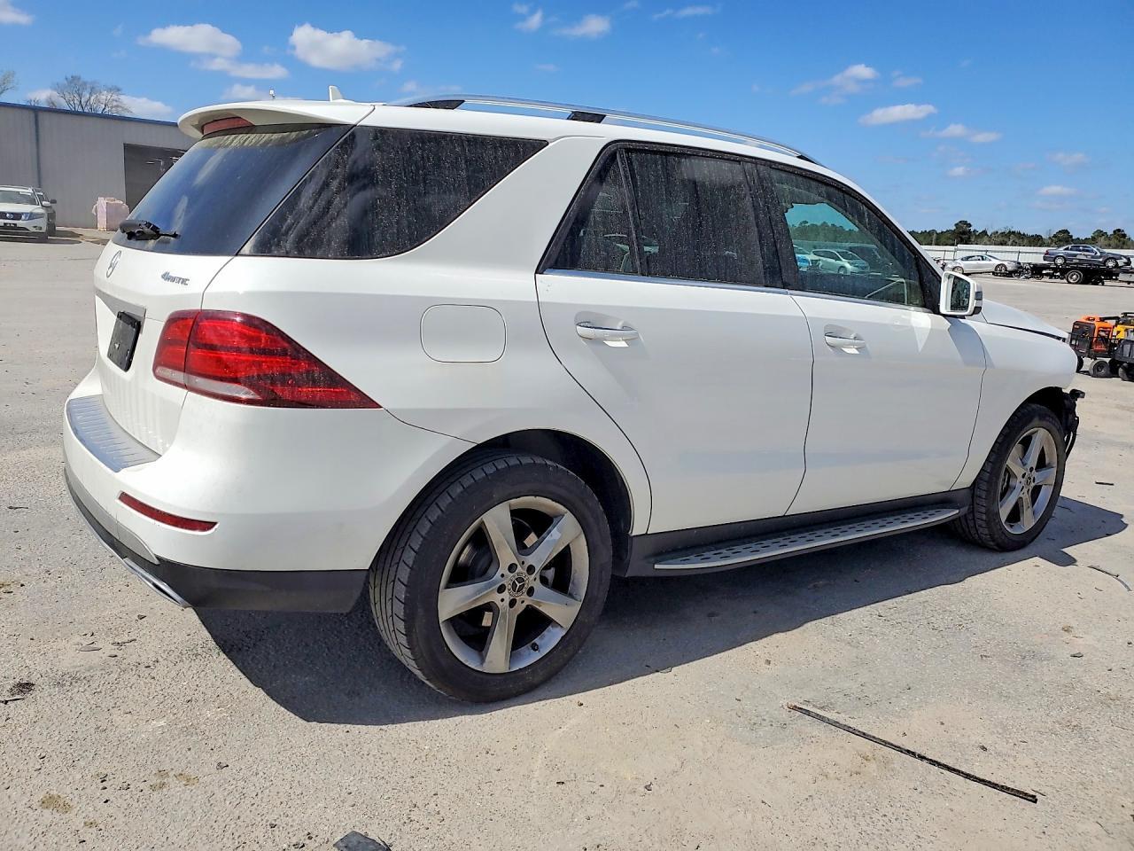 2017 Mercedes-Benz Gle 350 4Matic - zdjęcie 3