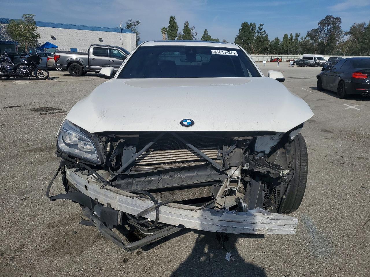 2014 BMW 750 Lxi - zdjęcie 5