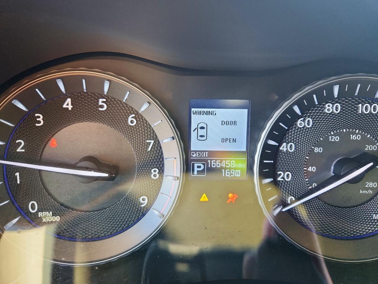 2016 Infiniti Q70L 3.7 - zdjęcie 9