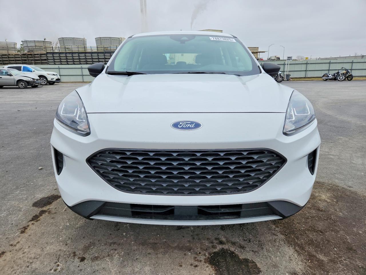 2020 Ford Escape S - zdjęcie 5