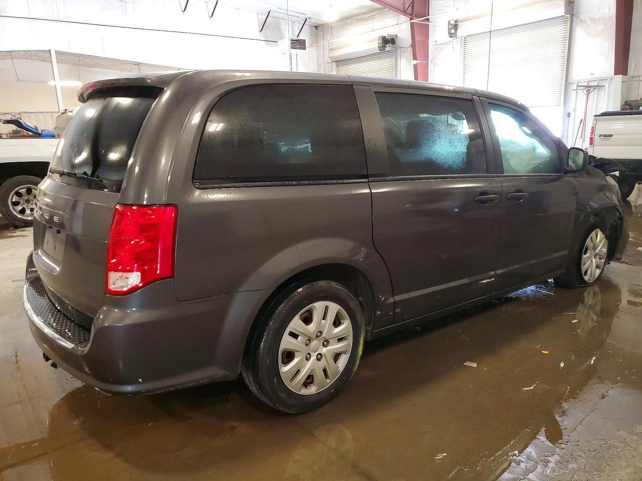 2019 Dodge Grand Caravan Se - zdjęcie 3