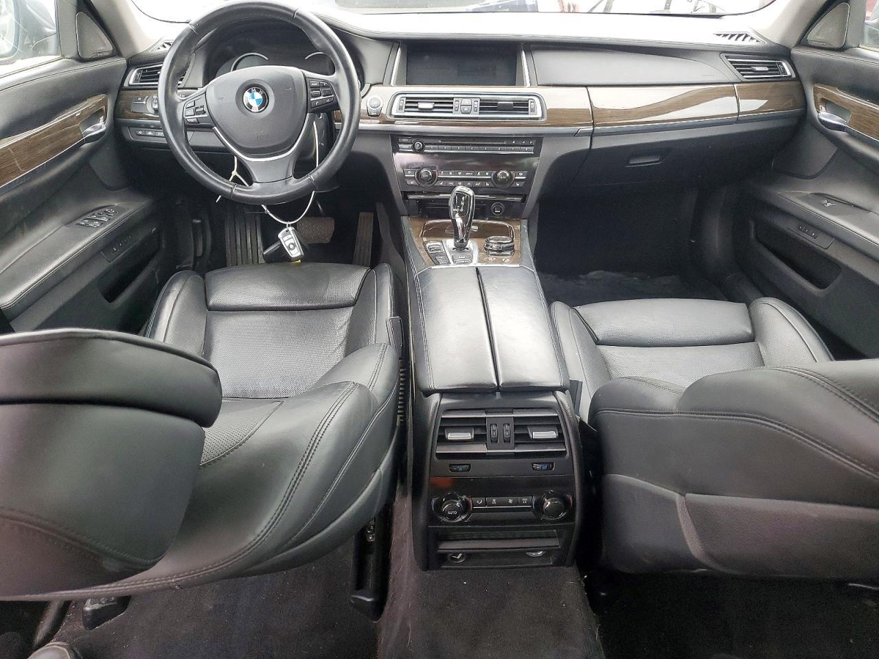 2014 BMW 750 Li - zdjęcie 8