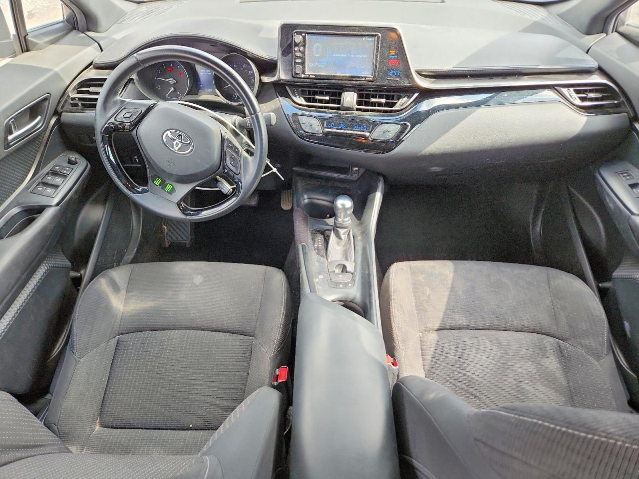 2018 Toyota C-Hr Xle - zdjęcie 8