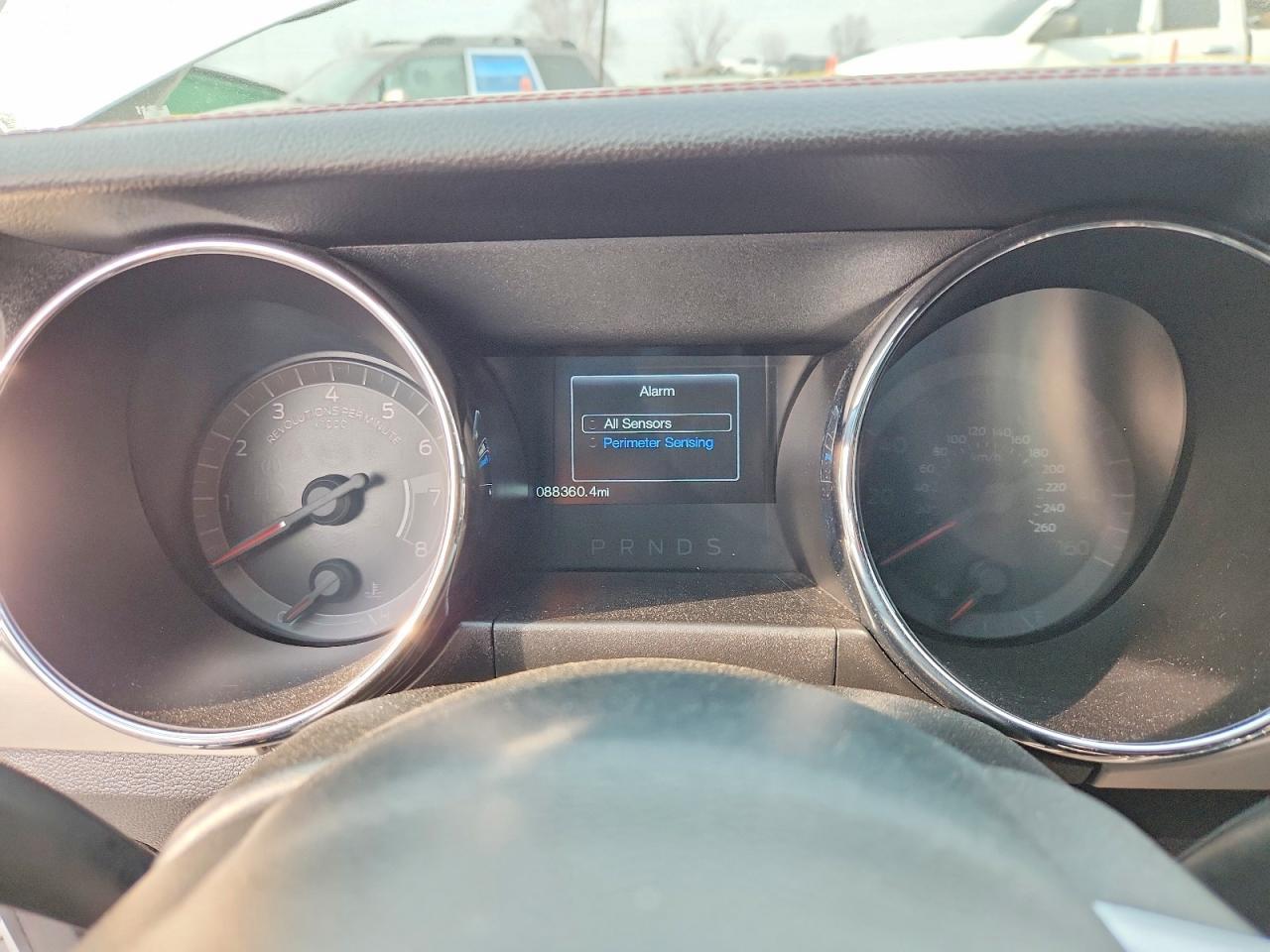 2016 Ford Mustang - zdjęcie 9