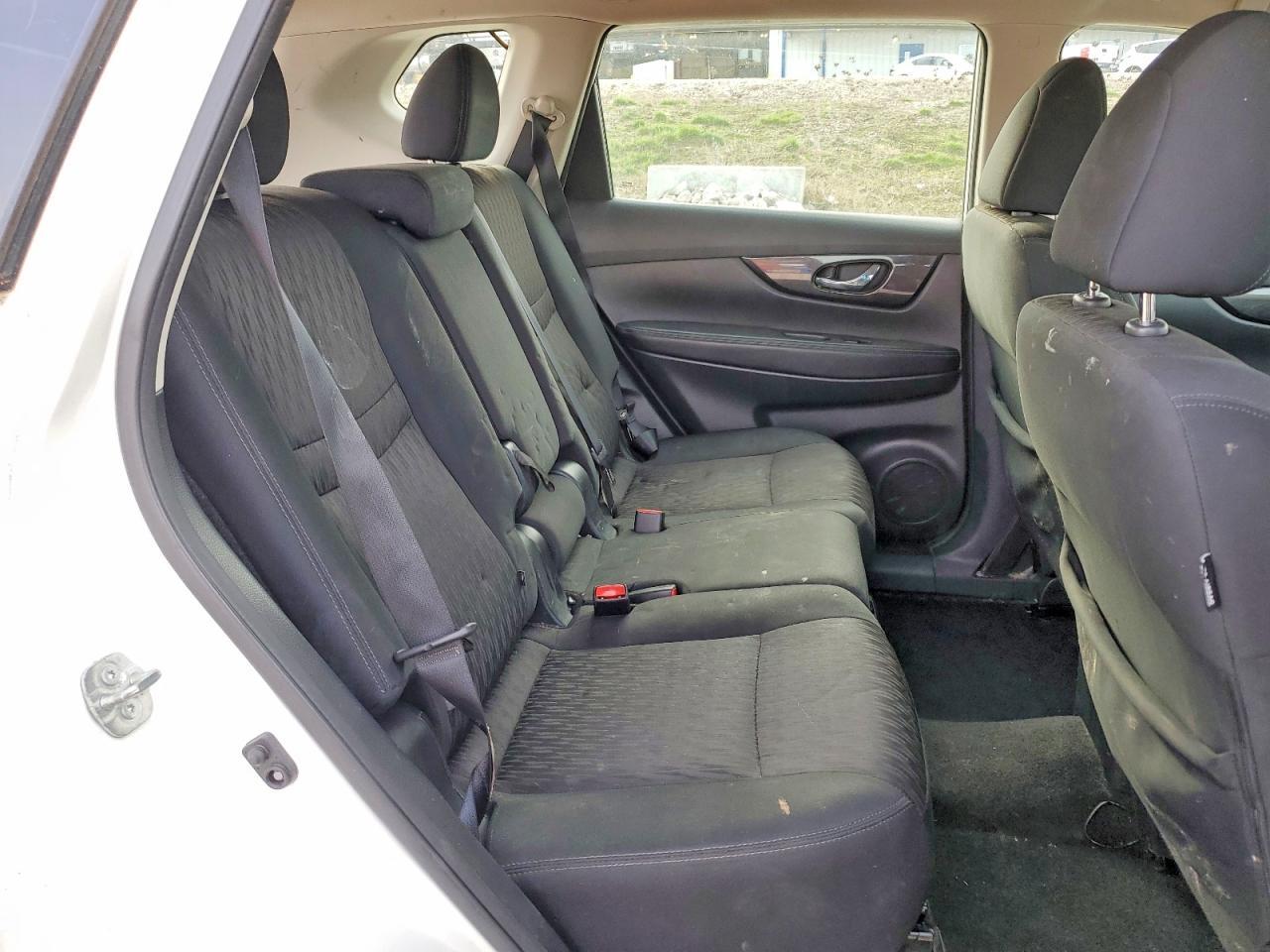 2018 Nissan Rogue S - zdjęcie 11