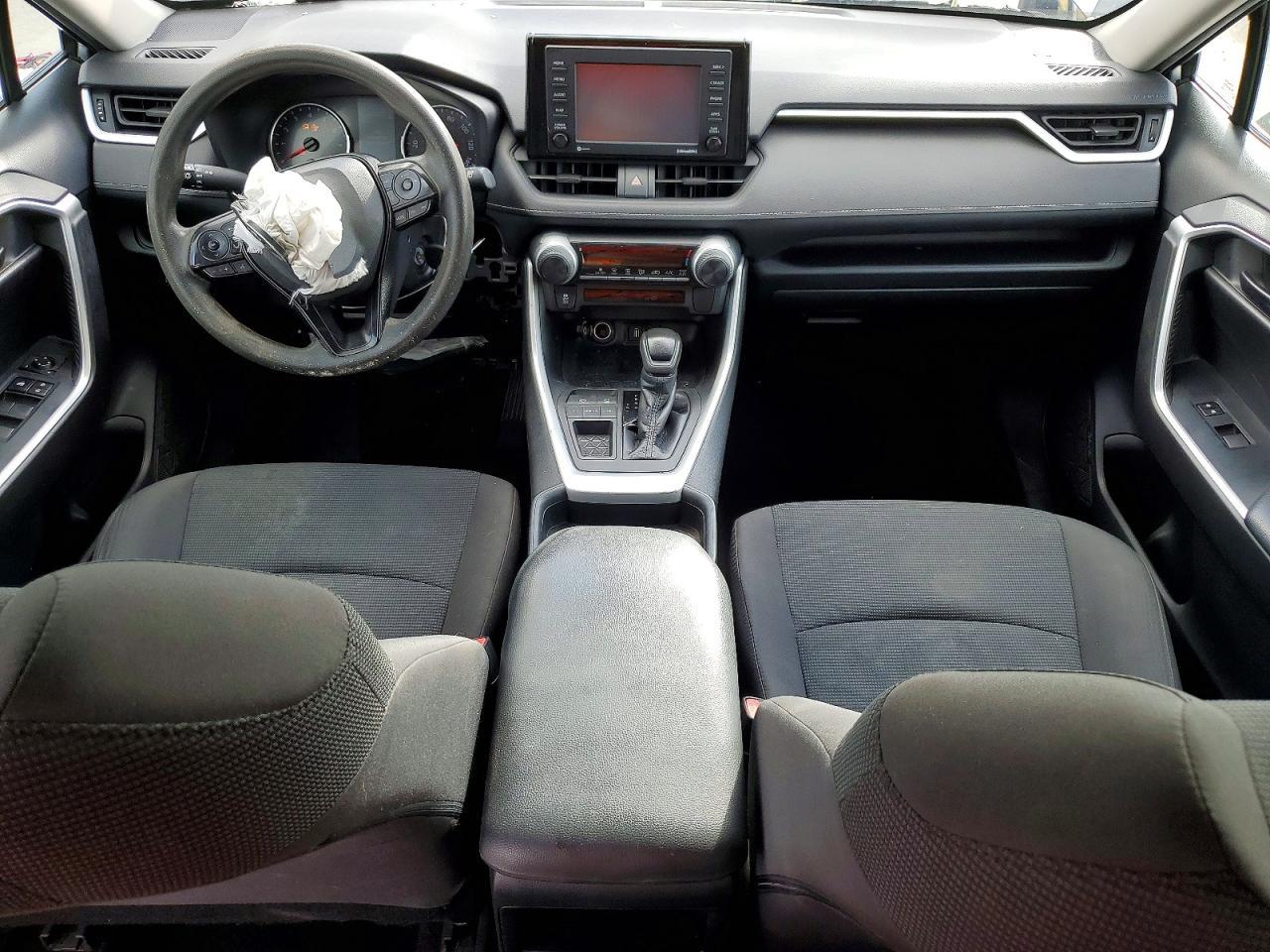 2020 Toyota Rav4 Le - zdjęcie 8