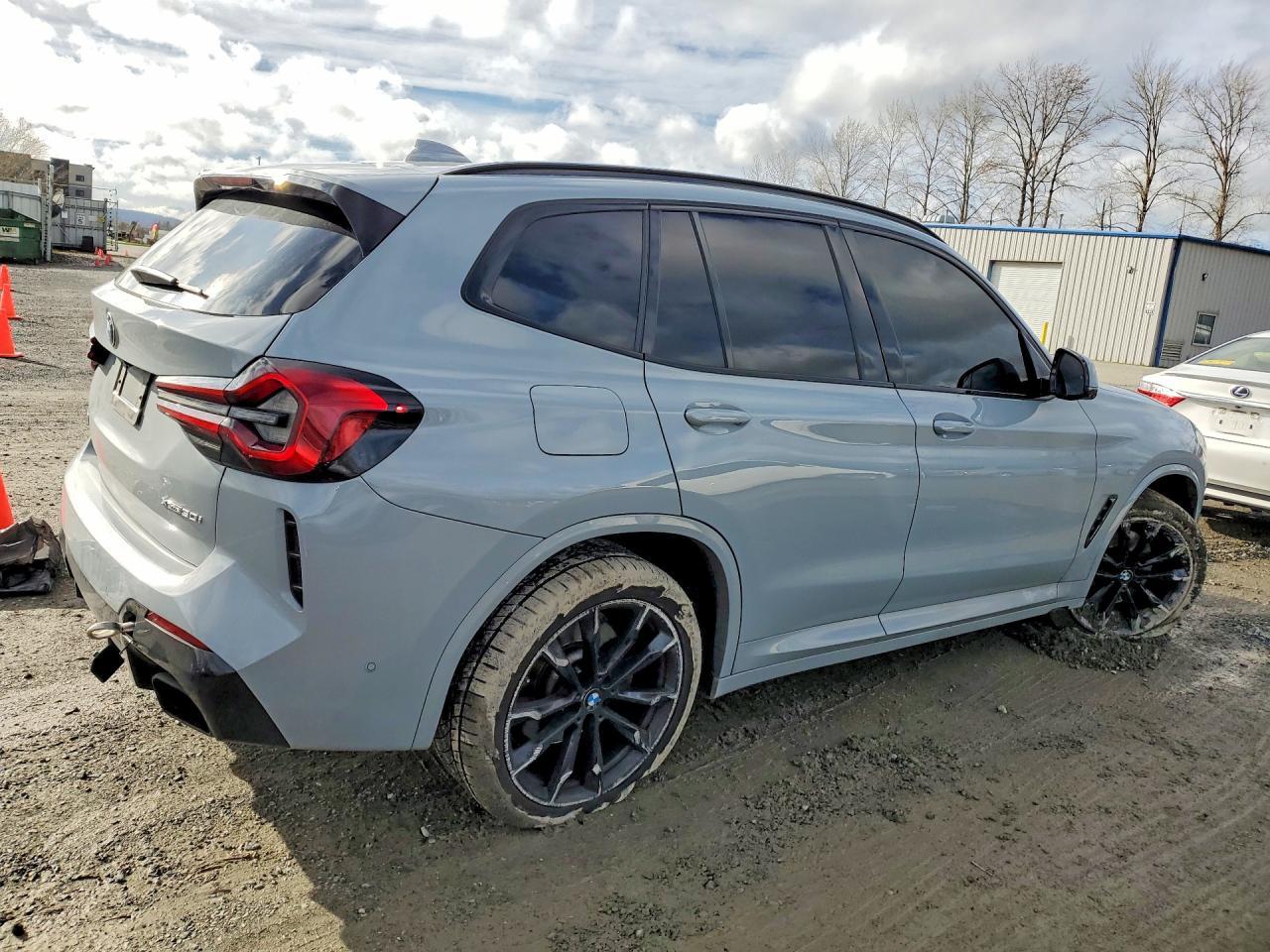 2023 BMW X3 xDrive30I - zdjęcie 3