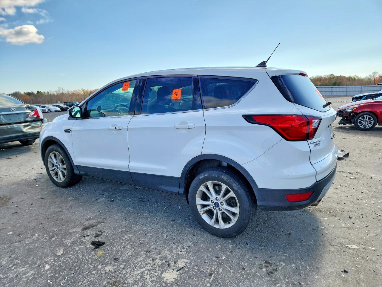 2019 Ford Escape Se - zdjęcie 2
