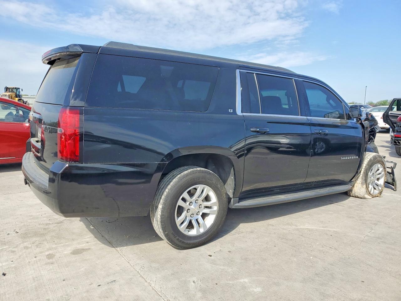 2019 Chevrolet Suburban K1500 Lt - zdjęcie 3