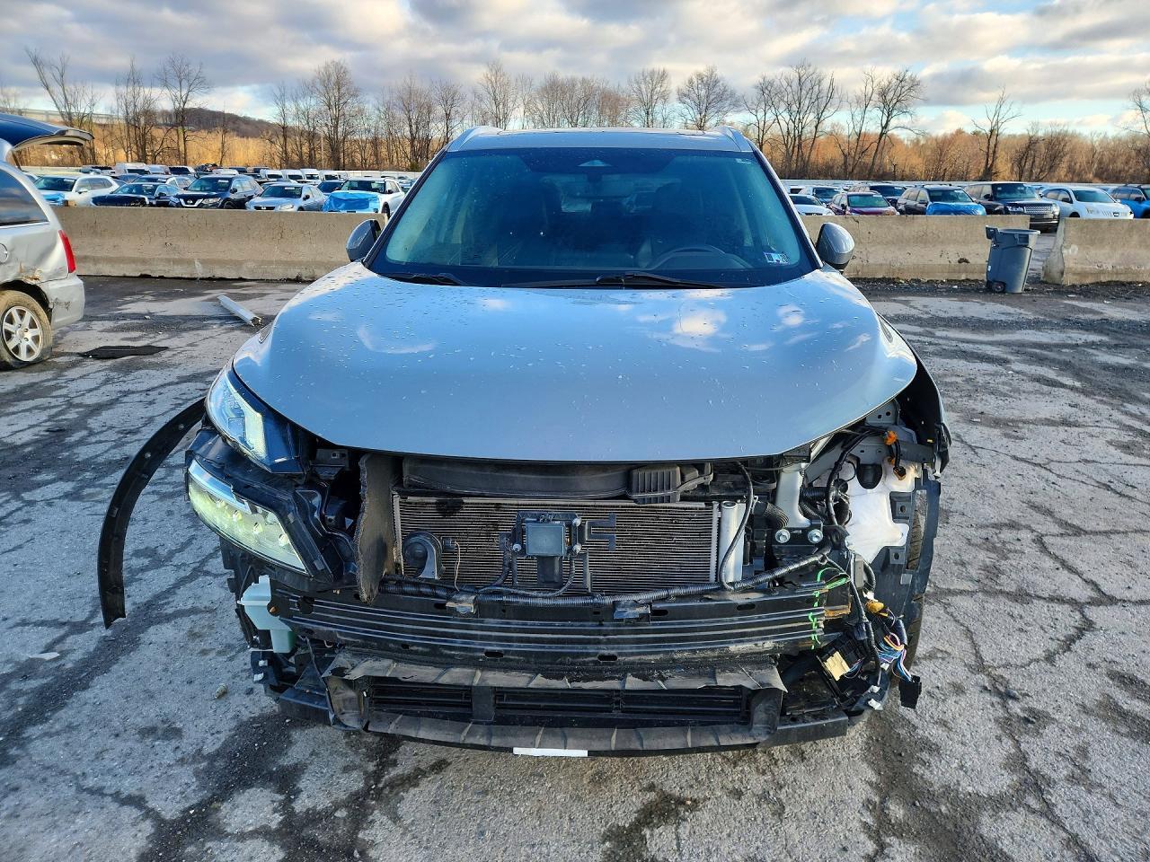 2022 Nissan Rogue Sl - zdjęcie 5