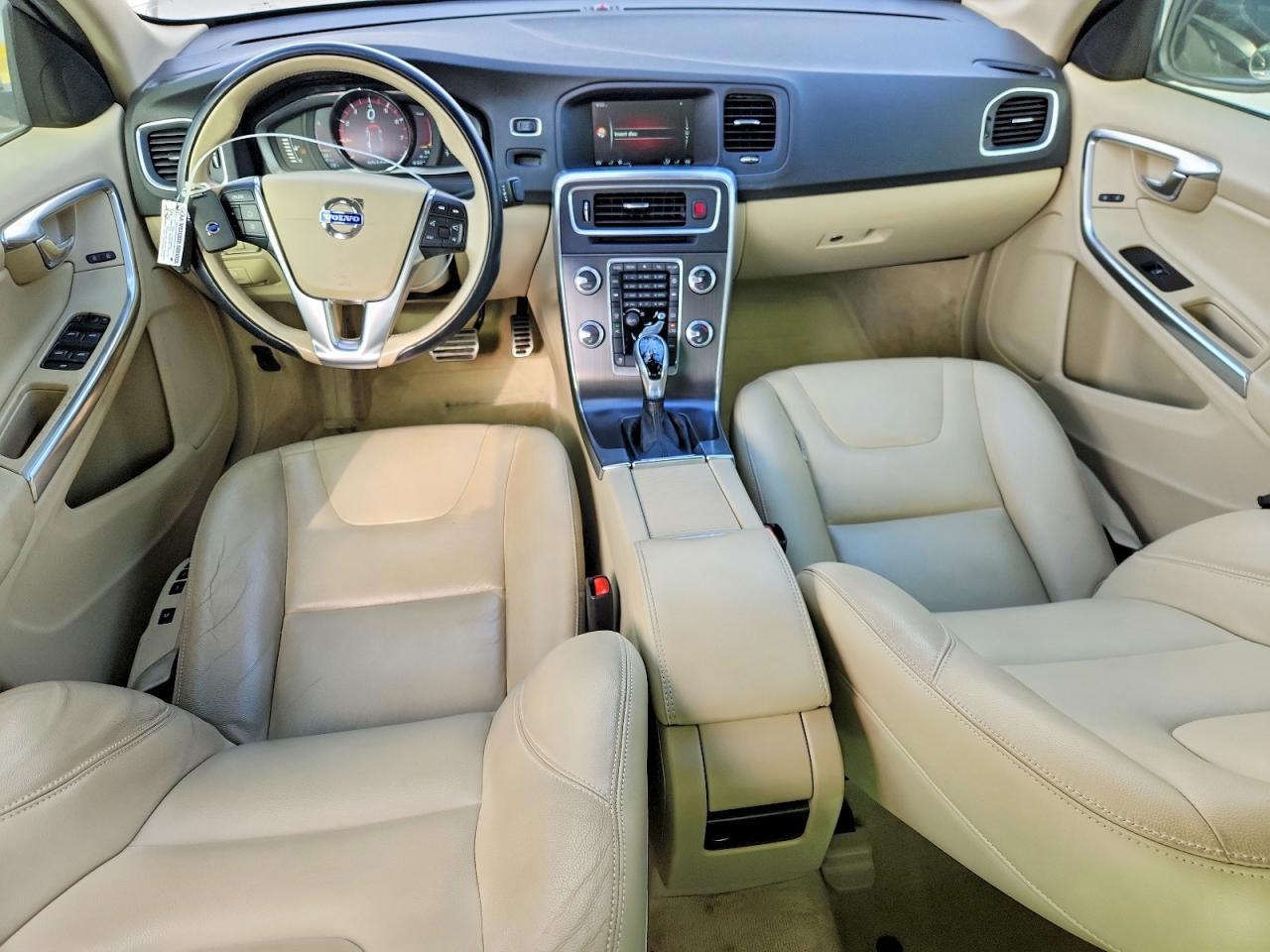 2015 Volvo S60 Premier - zdjęcie 8