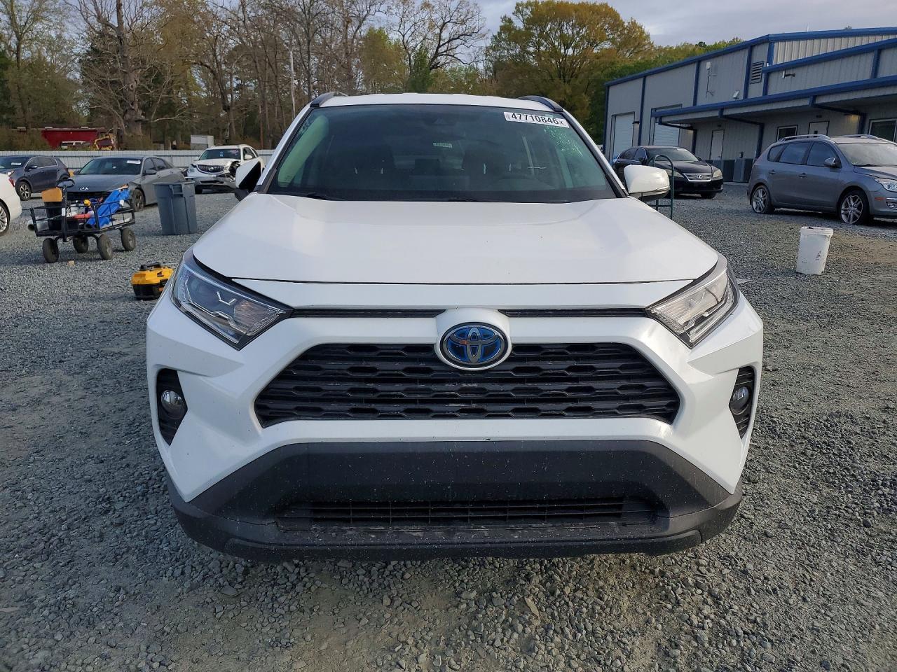 2021 Toyota Rav4 Hybrid Xle - zdjęcie 5