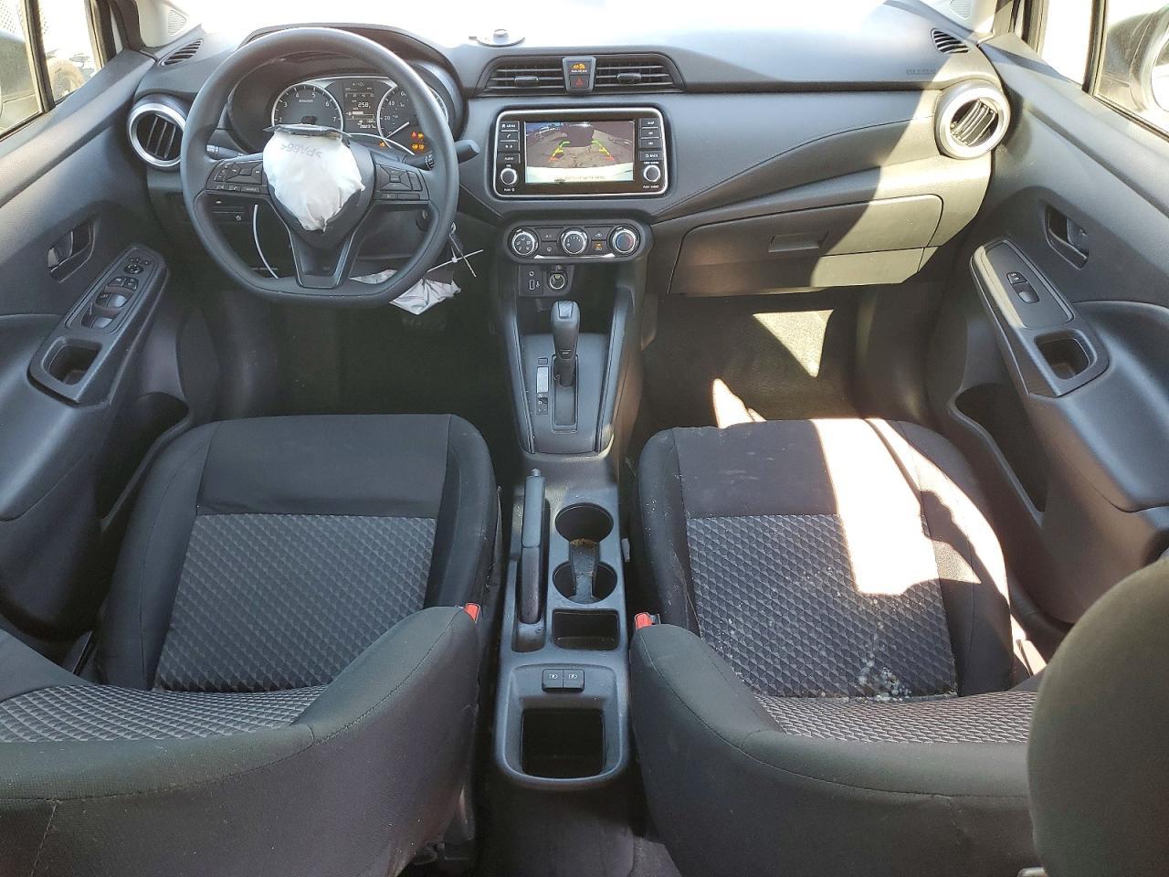 2024 Nissan Versa S - zdjęcie 8