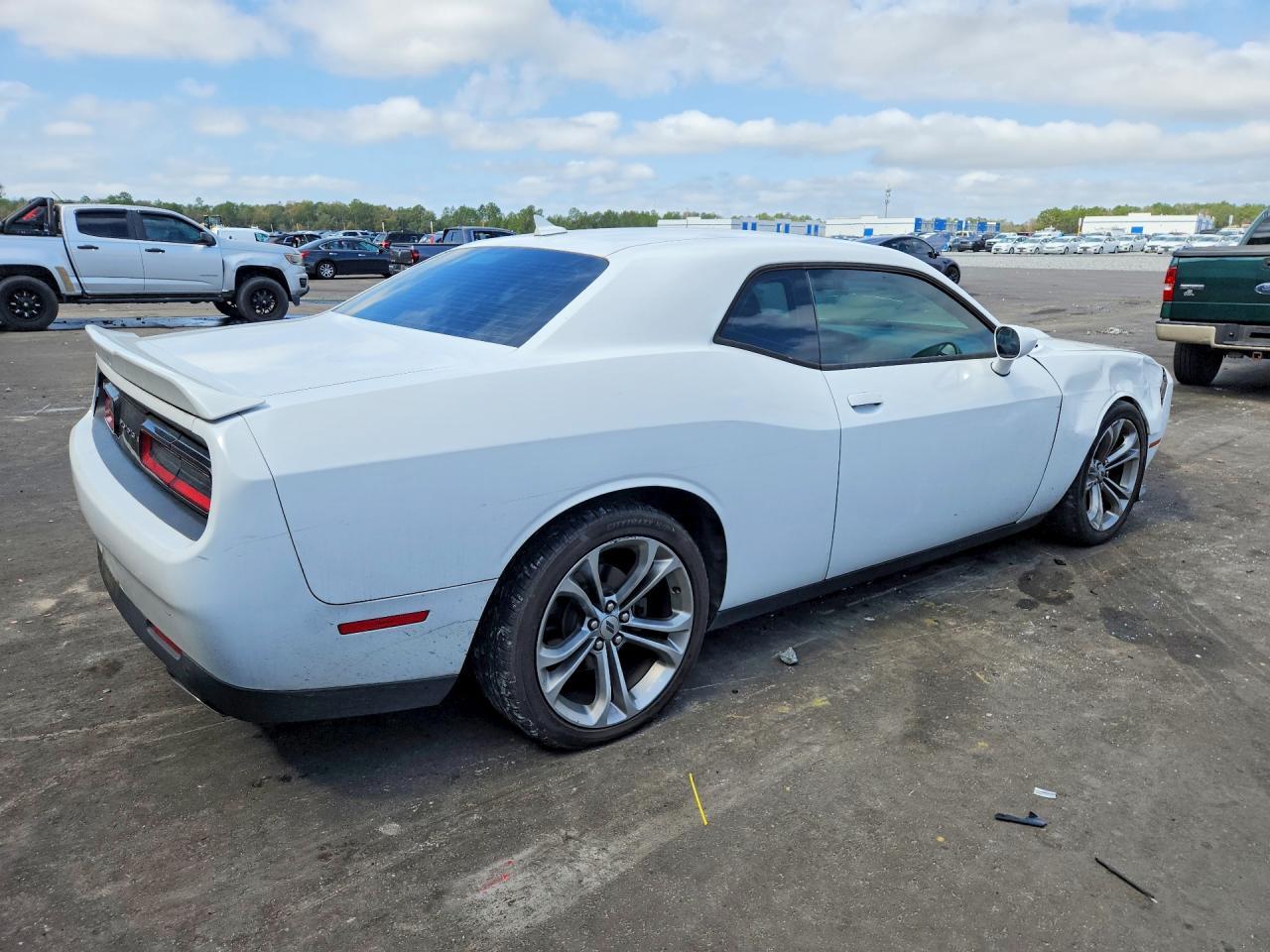 2020 Dodge Challenger Gt - zdjęcie 3