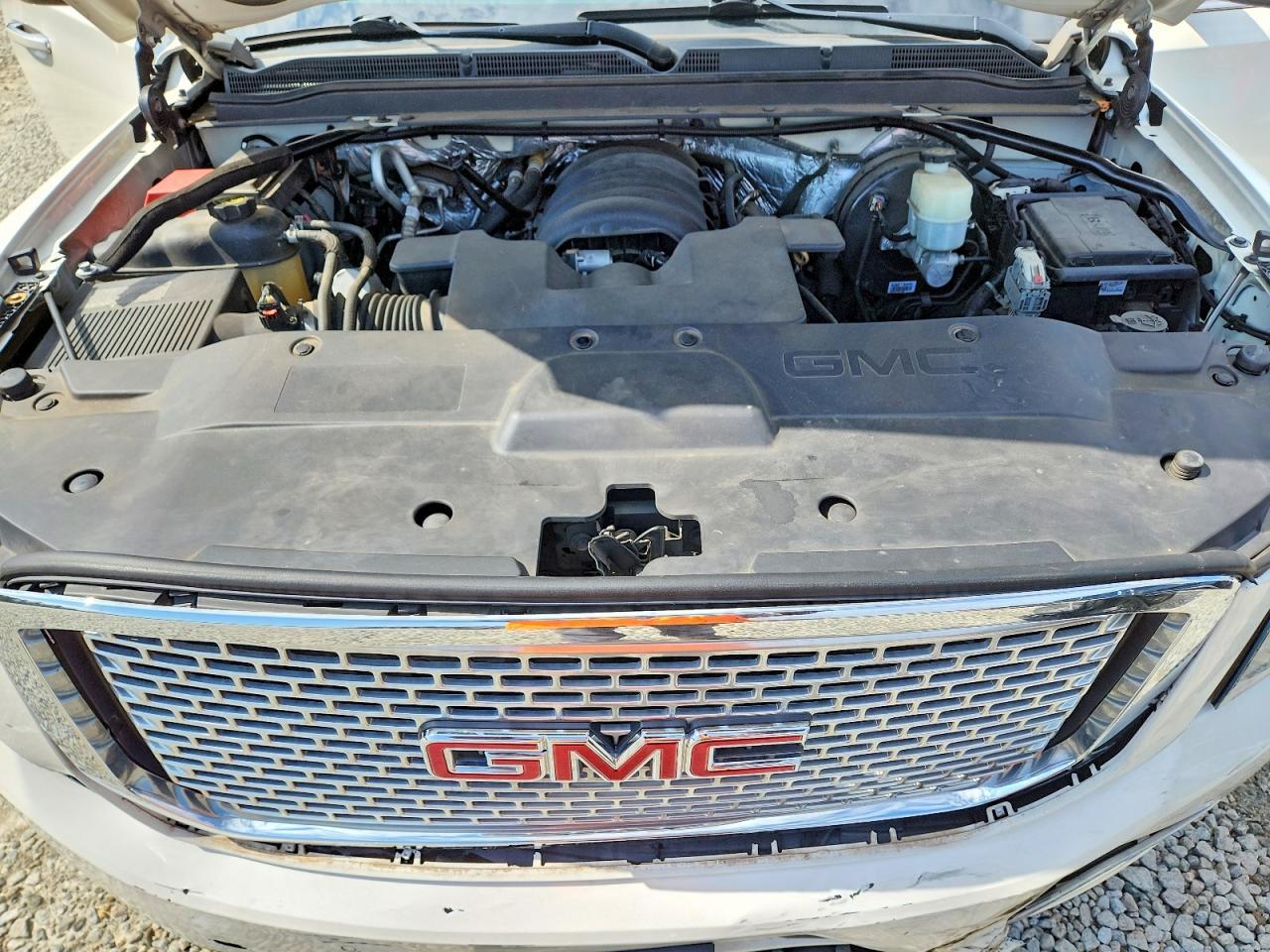 2015 GMC Yukon Denali - zdjęcie 12