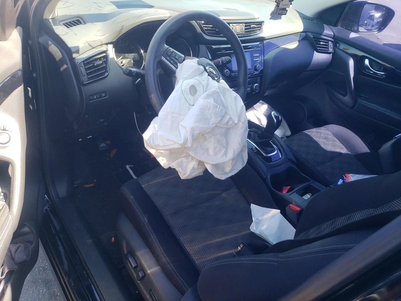 2017 Nissan Rogue Sport Sv - zdjęcie 8