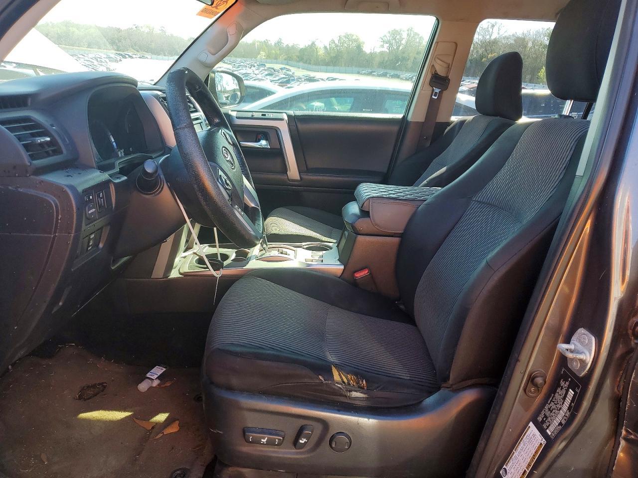 2014 Toyota 4Runner Sr5 - zdjęcie 7