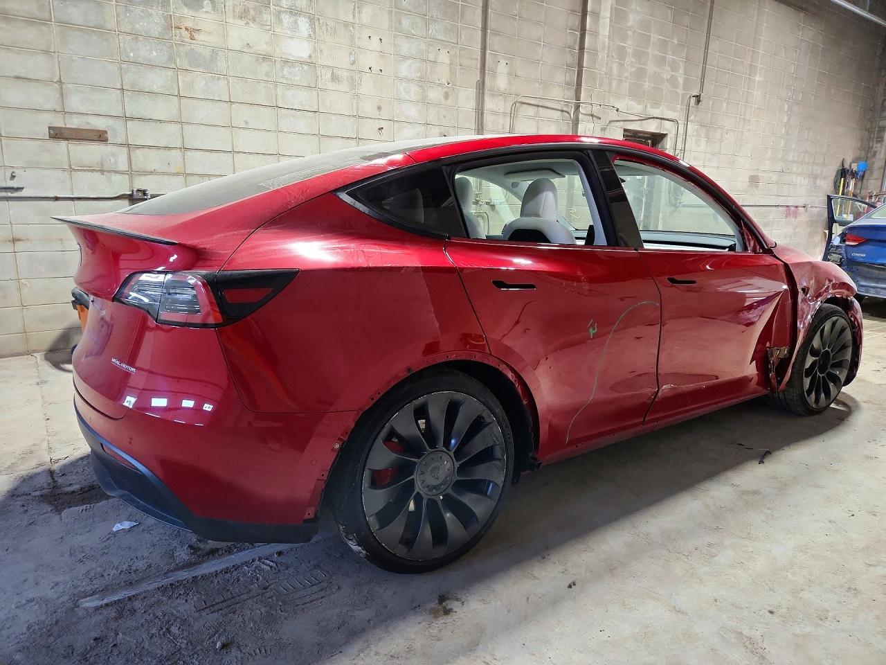 2022 Tesla Model Y - zdjęcie 3