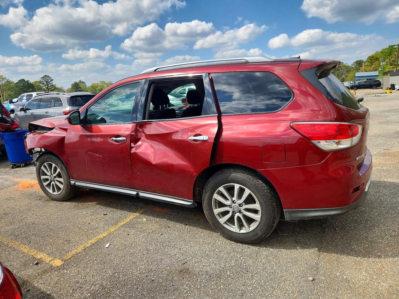 2014 Nissan Pathfinder Sv - zdjęcie 2