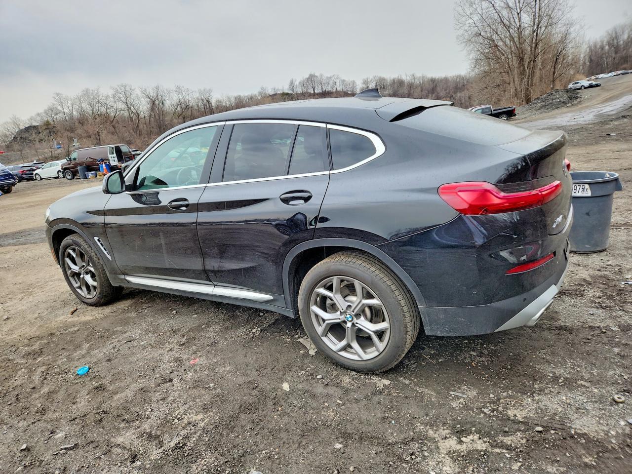 2024 BMW X4 xDrive30I - zdjęcie 2