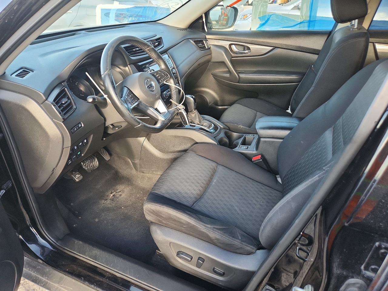 2020 Nissan Rogue Sv - zdjęcie 7