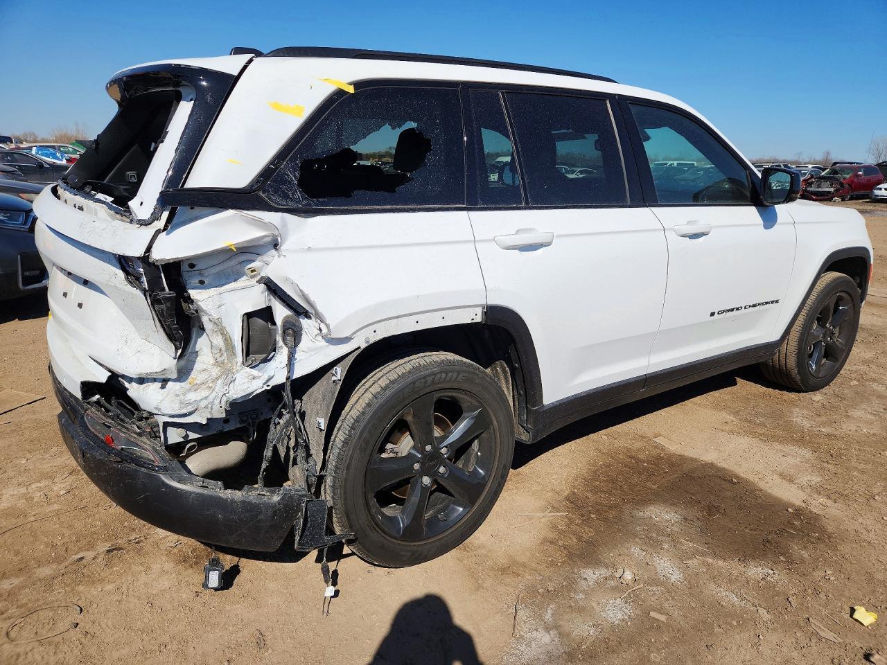 2023 Jeep Grand Cherokee Laredo - zdjęcie 3
