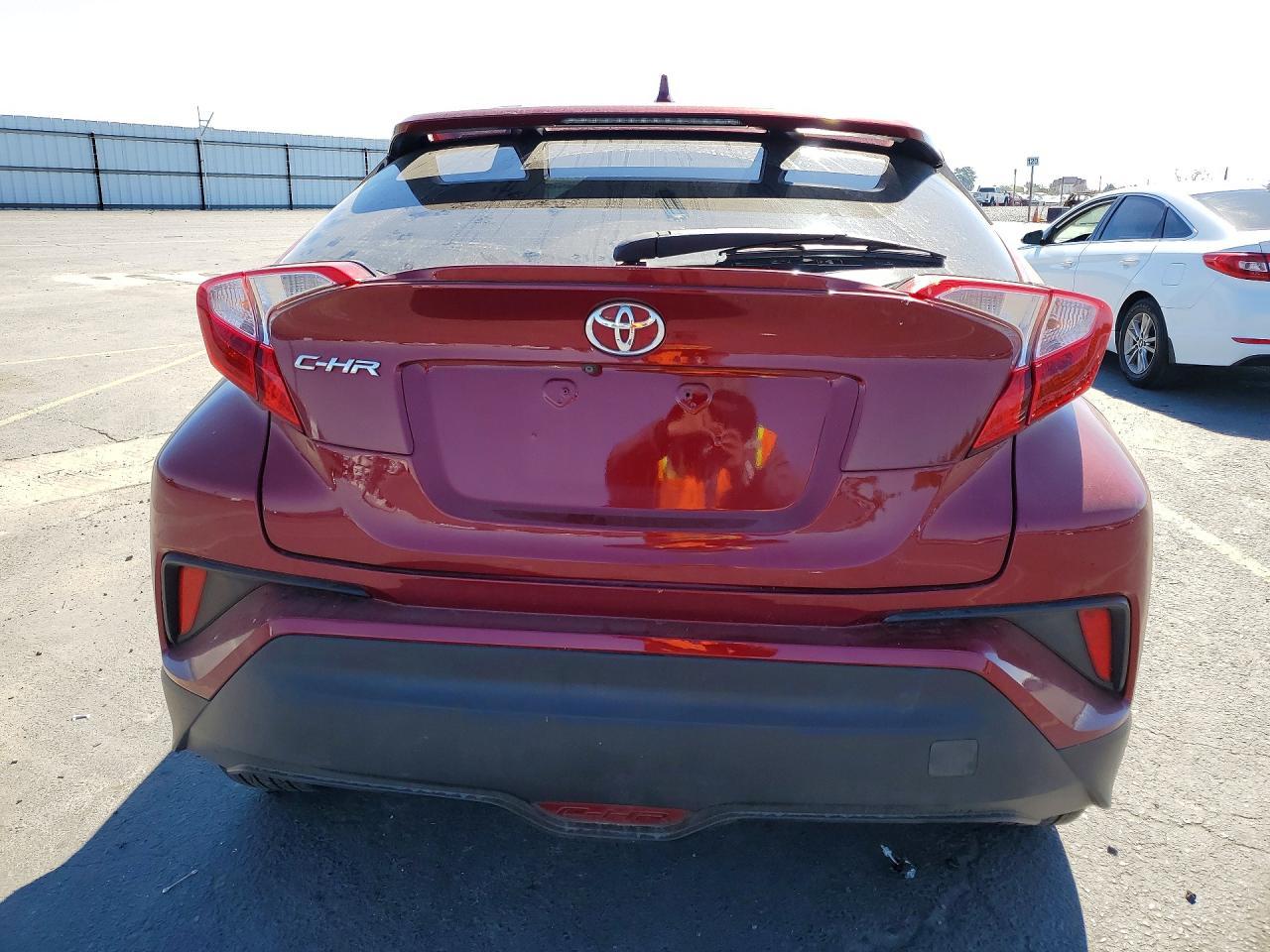 2018 Toyota C-Hr Xle Premium - zdjęcie 6