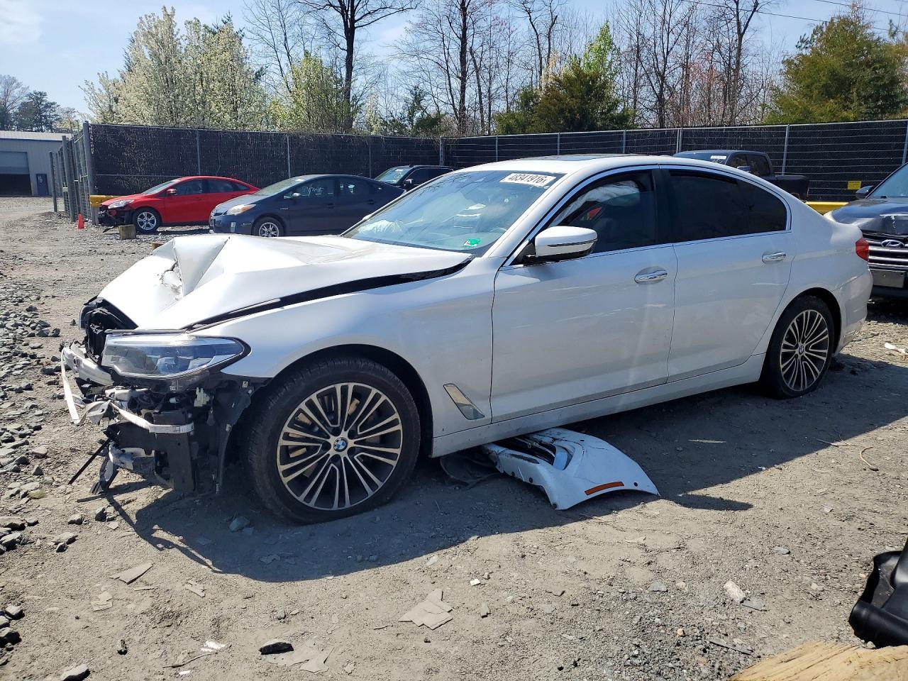 2018 BMW 530 I - zdjęcie główne