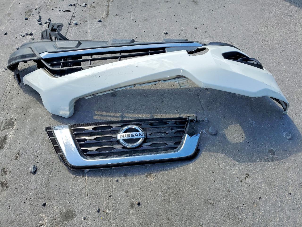 2017 Nissan Pathfinder S - zdjęcie 13