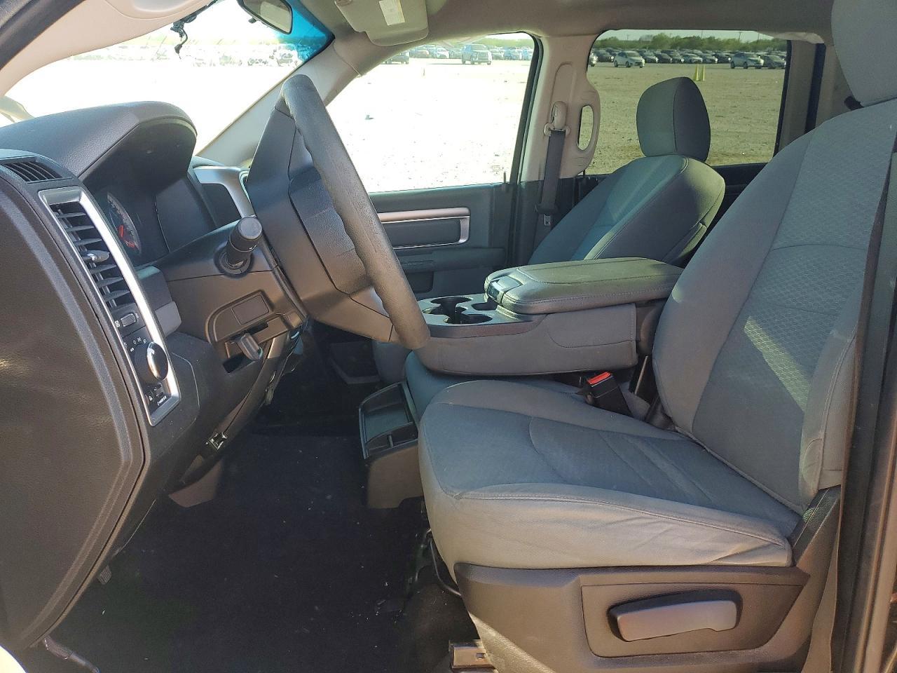 2019 Ram 1500 Classic Slt - zdjęcie 7