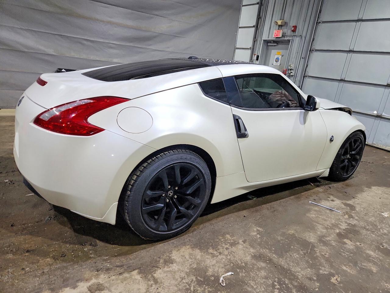 2013 Nissan 370Z Base - zdjęcie 3