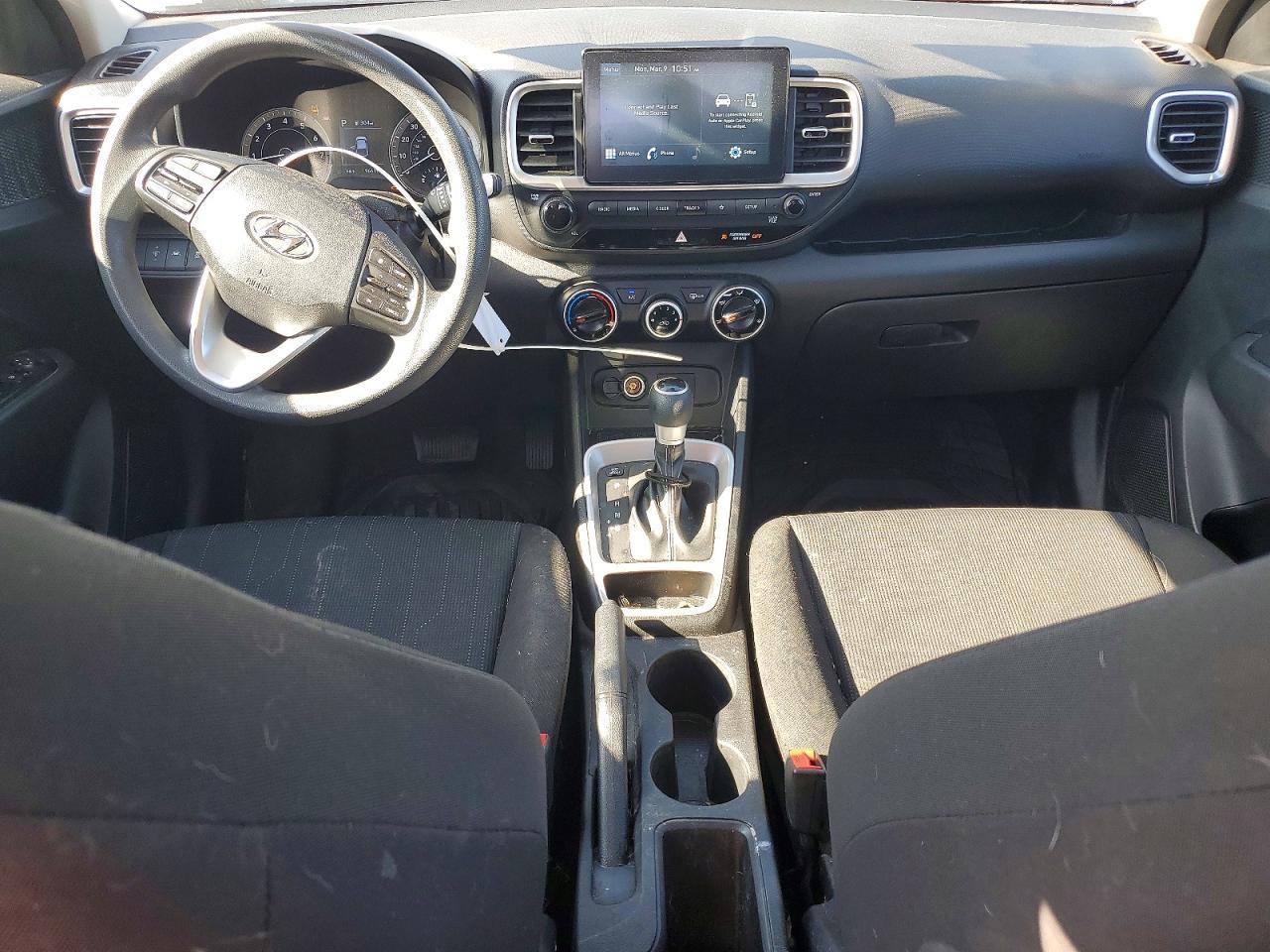 2021 Hyundai Venue Se - zdjęcie 8