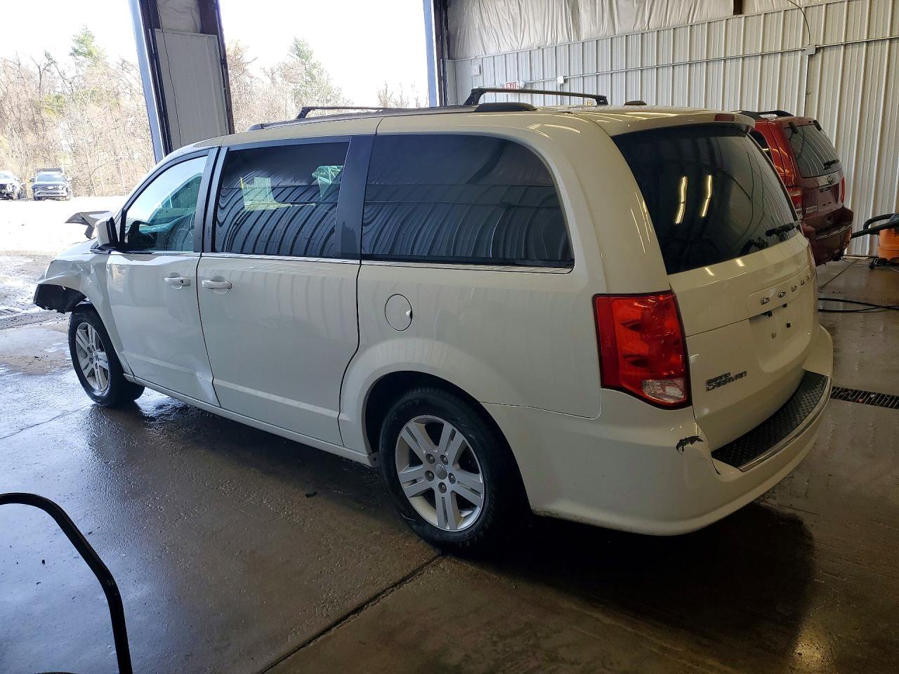 2019 Dodge Grand Caravan Sxt - zdjęcie 2