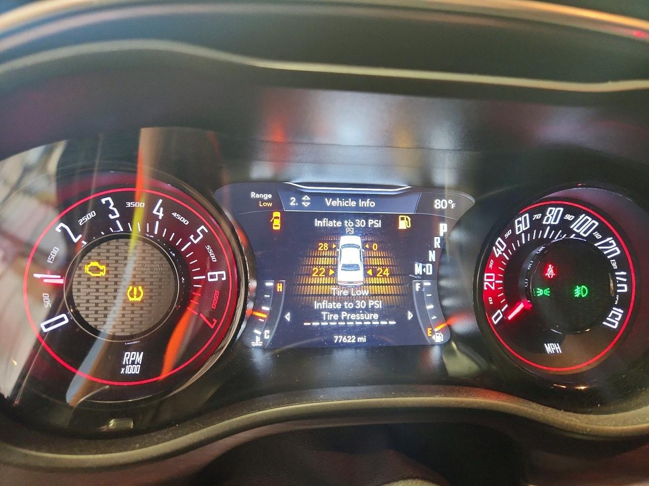 2018 Dodge Challenger Gt - zdjęcie 9