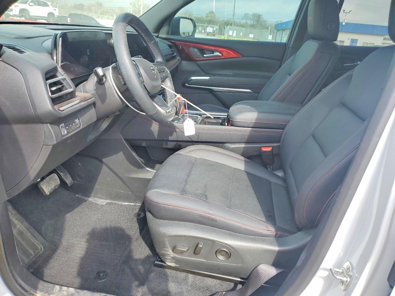 2025 Chevrolet Traverse Z71 - zdjęcie 7