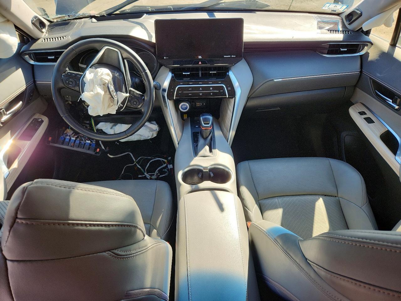 2021 Toyota Venza Limited - zdjęcie 8