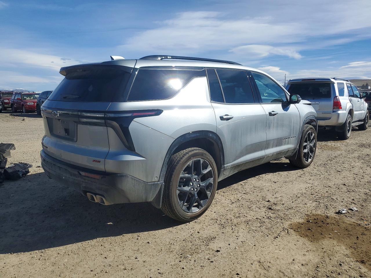 2026 Chevrolet Traverse Rs - zdjęcie 3