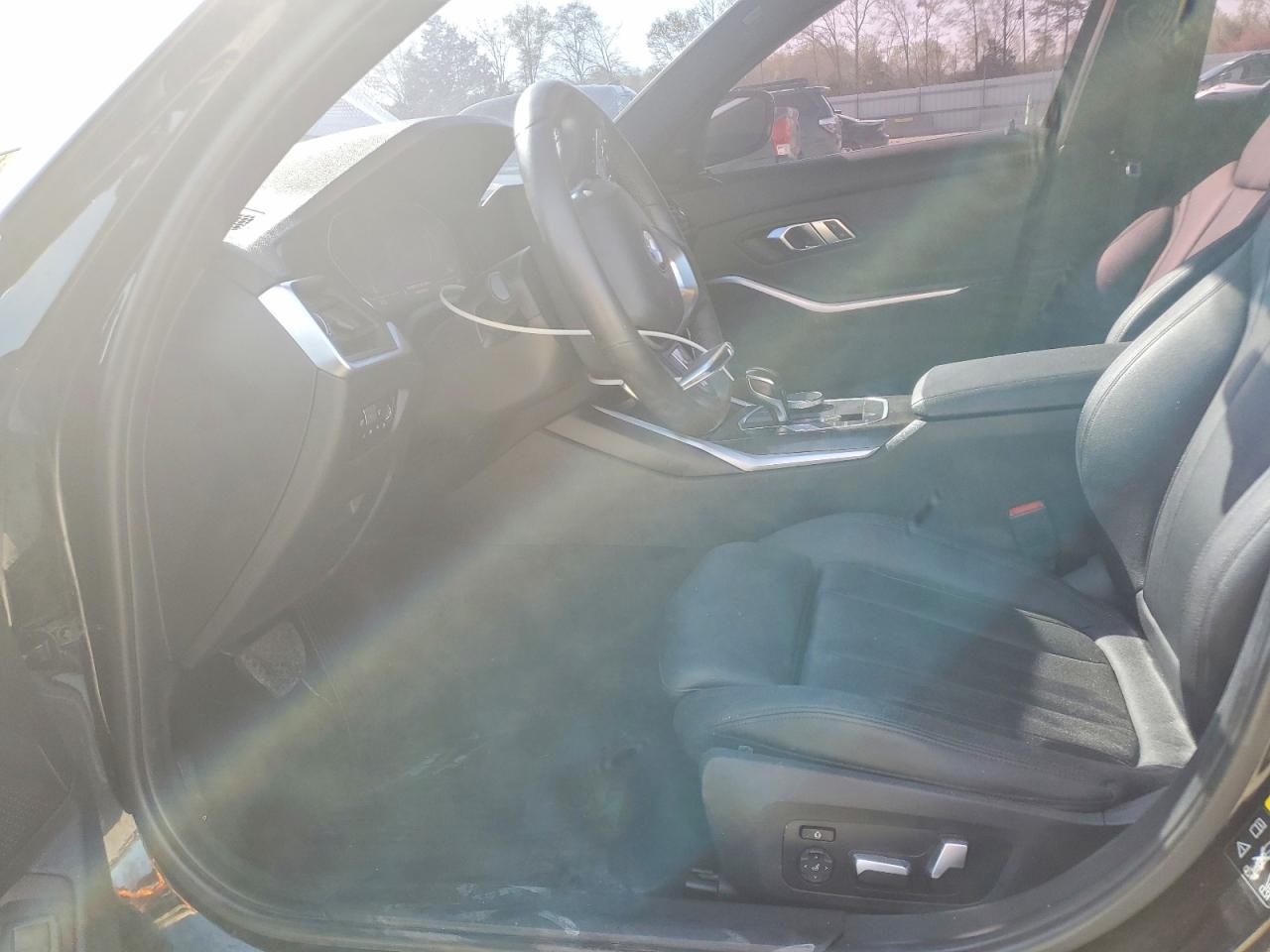 2020 BMW 330Xi - zdjęcie 7