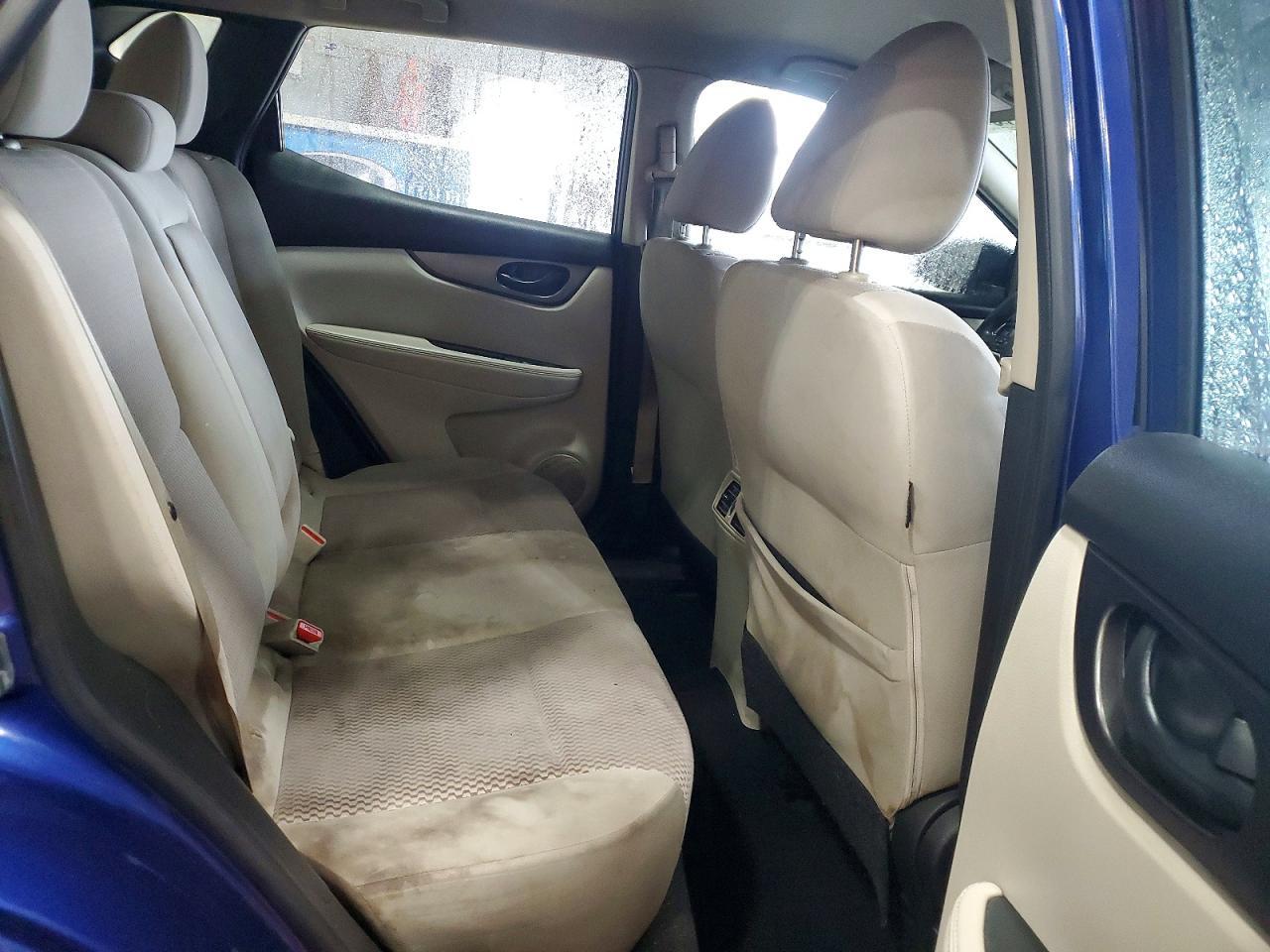 2017 Nissan Rogue Sport S - zdjęcie 11